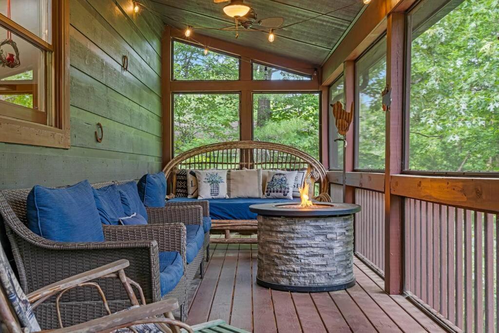 Lakeside Retreat Hot Tub Fishing Hiking Ellijay Exterior photo